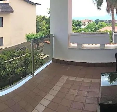 Nunzia Oda ve Kahvaltı 4*